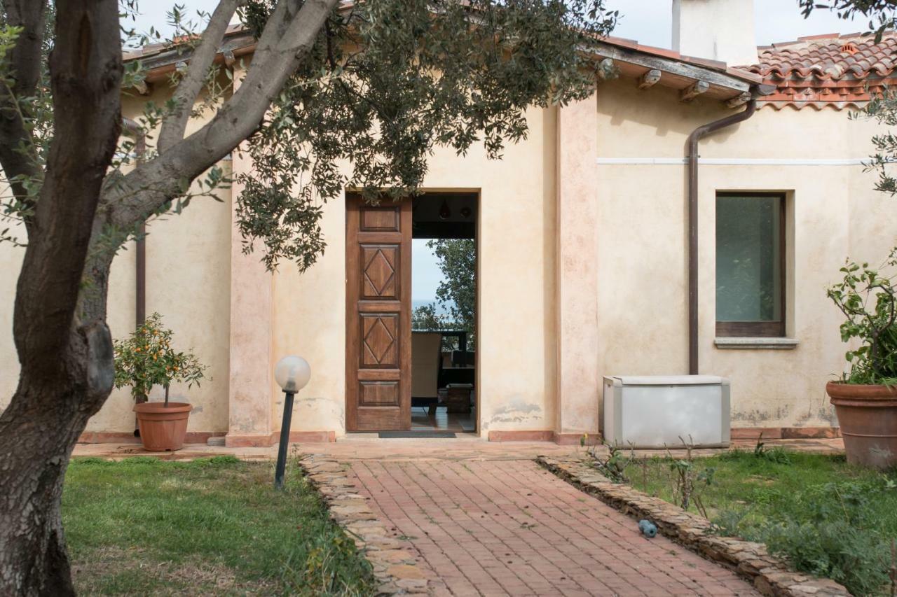 סיניסקולה Suite Cucinino, Bagno, Ingresso Indipendente In" Villa Vivi" מראה חיצוני תמונה